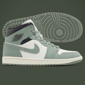 Womens Air Jordan 1 Mid Basketball Shoes Size 11 Jade/Smoke BQ6472 130 NEW